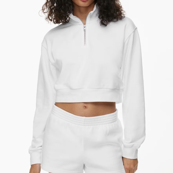Aritzia TNA Airy Fleece 1/4 Zip - Picture 1 of 3